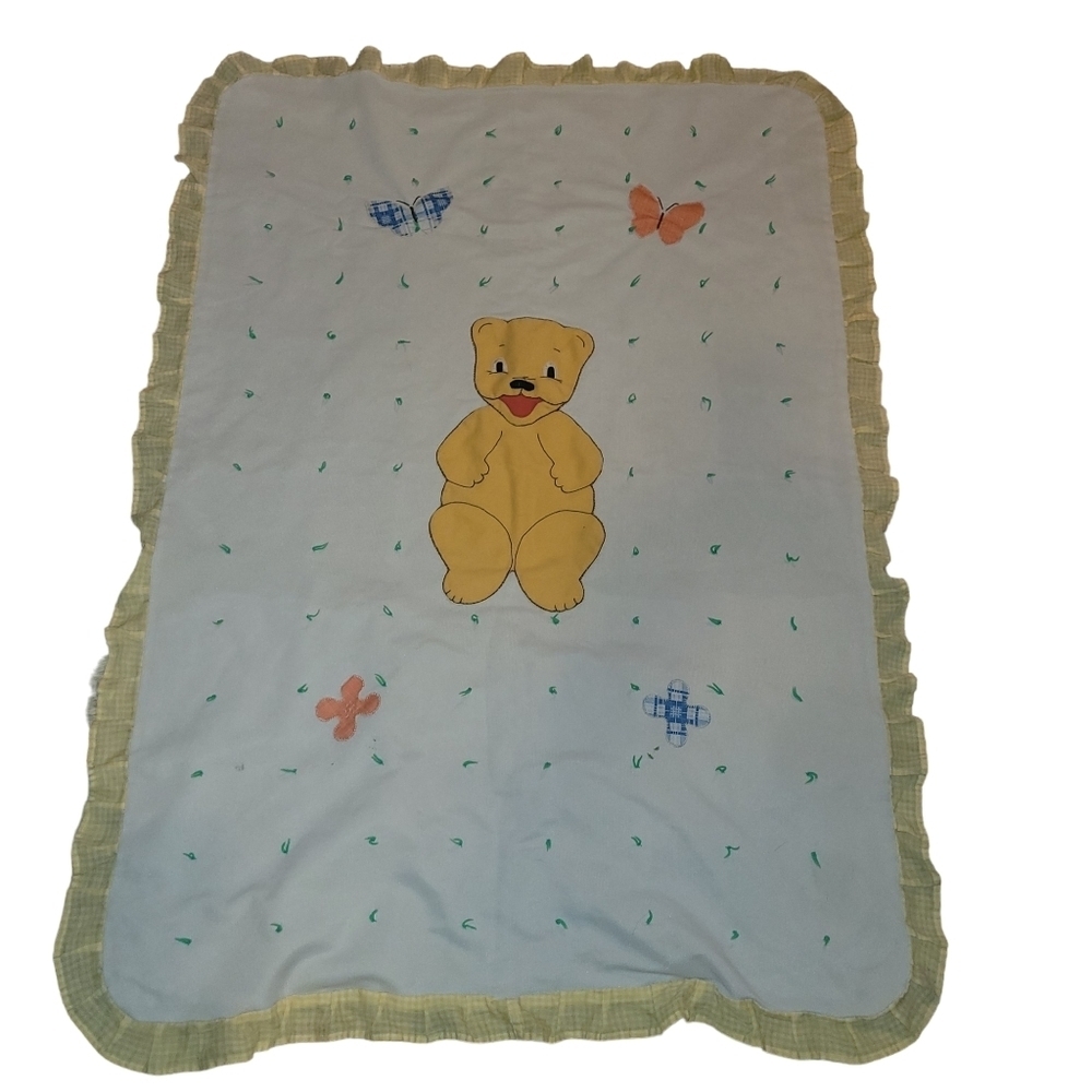 Vintage Handmade Toddler's Baby Tied Blanket w. Bear Yellow on White